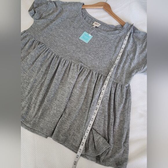 Hayden los Angeles babydoll ruffle blouse - Picture 6 of 7